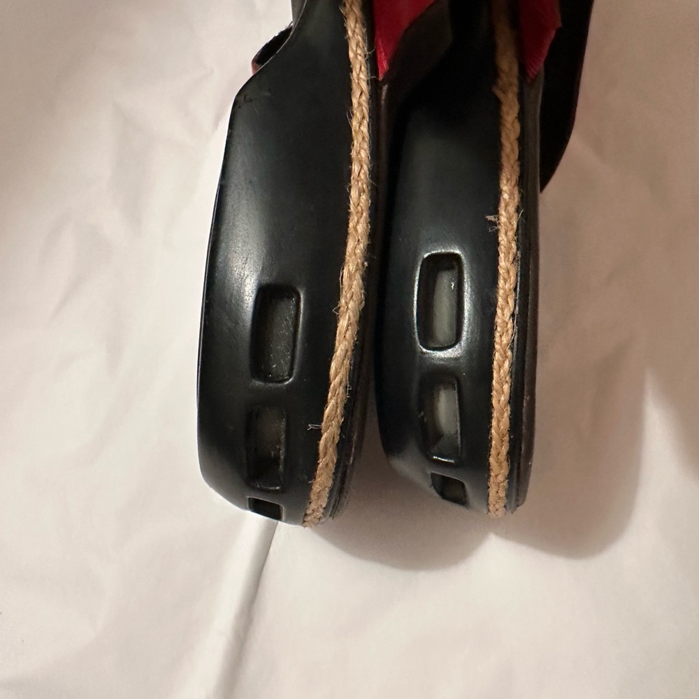 New w/o Tag/Box - 11B Cole Haan Nike Air Red Sandals - Picture 4 of 8